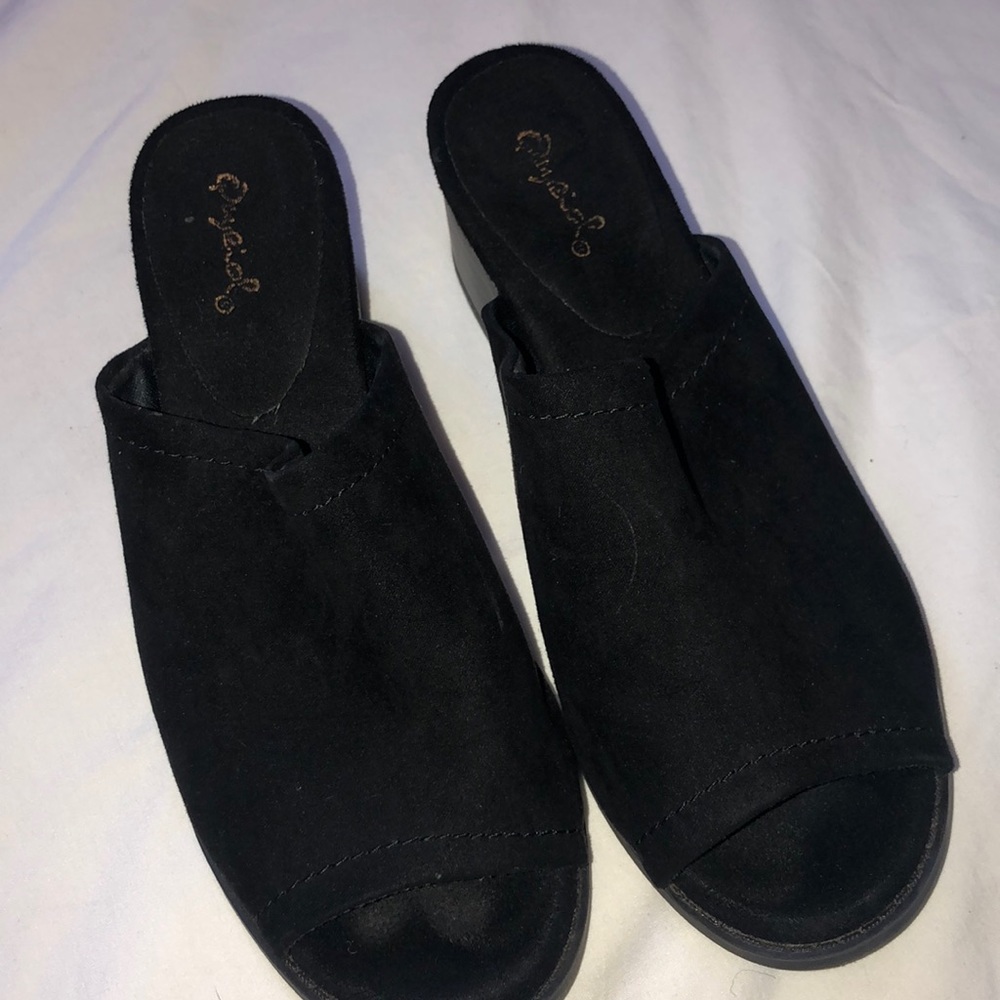 OPEN TOE WEDGES